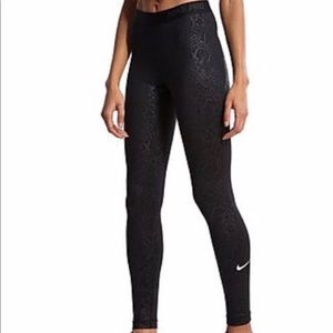 nike pro black snakeskin leggings